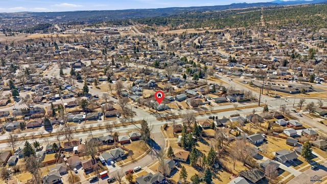 101 42ND, Rapid City, SD 57702