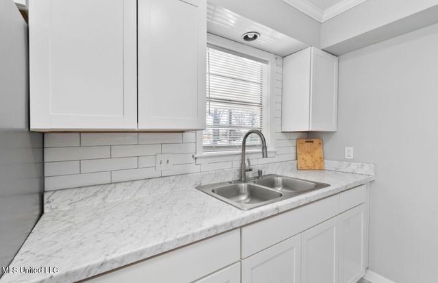 8232 Caprock Cove, Southaven, MS 38671