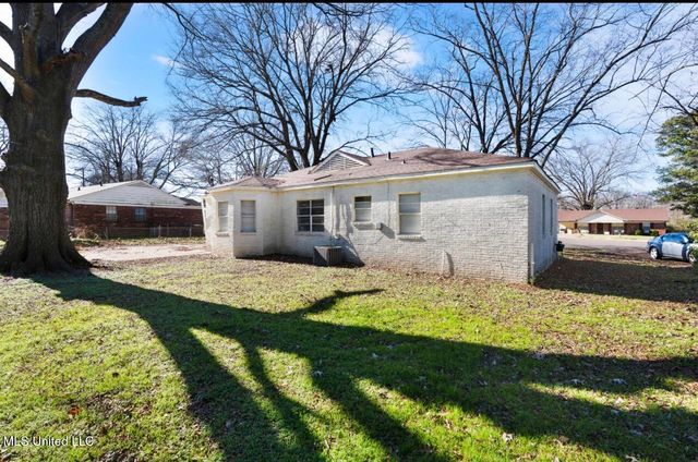 8232 Caprock Cove, Southaven, MS 38671