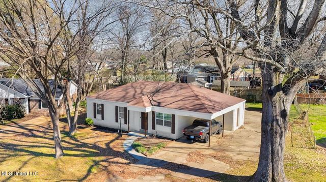 8232 Caprock Cove, Southaven, MS 38671