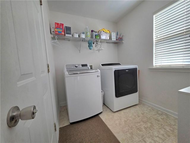 841 Holly Meadow Drive, Buford, GA 30518