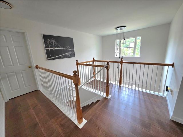 841 Holly Meadow Drive, Buford, GA 30518