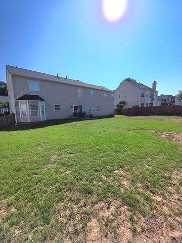 841 Holly Meadow Drive, Buford, GA 30518