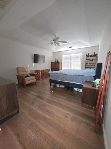 841 Holly Meadow Drive, Buford, GA 30518