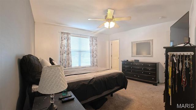17 Faith Drive, Fairview Heights, IL 62208
