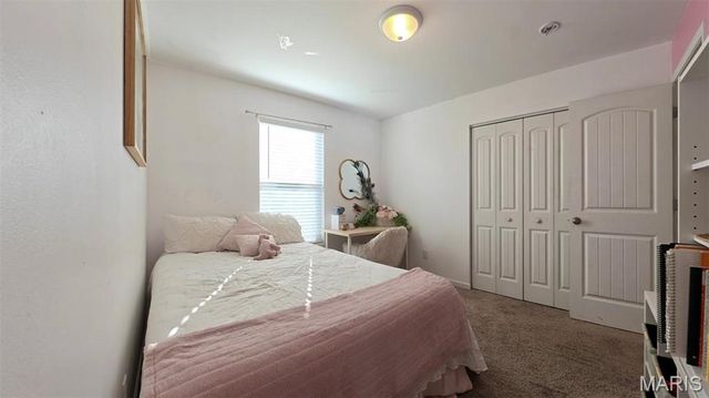 17 Faith Drive, Fairview Heights, IL 62208