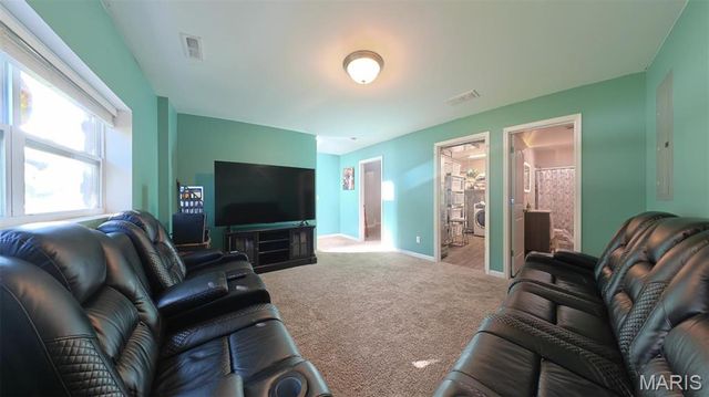 17 Faith Drive, Fairview Heights, IL 62208