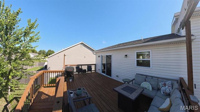 17 Faith Drive, Fairview Heights, IL 62208