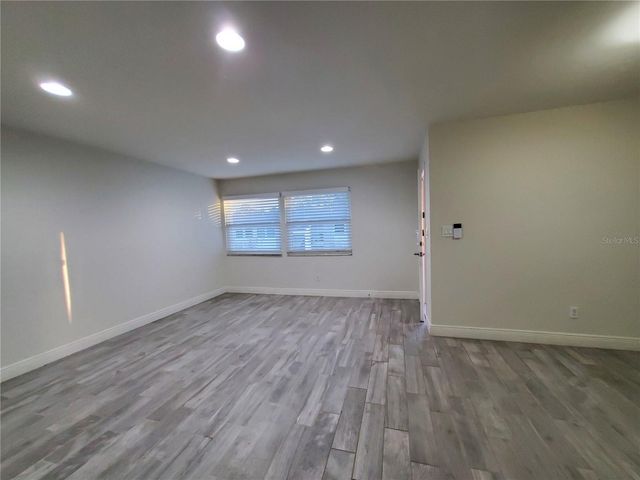 3107 W HORATIO STREET B22, Tampa, FL 33609