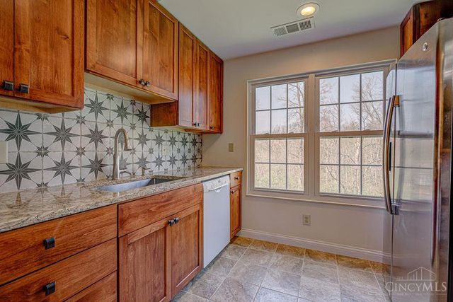6338 Eagles Lake Drive, Green Twp, OH 45248
