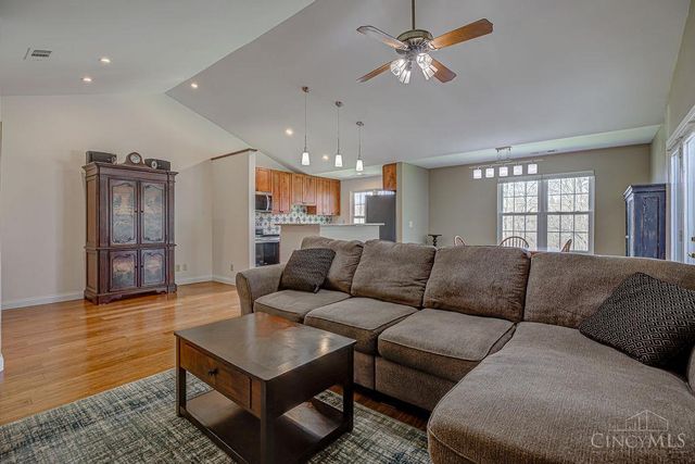 6338 Eagles Lake Drive, Green Twp, OH 45248