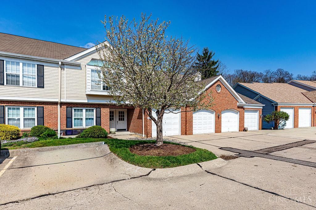 6338 Eagles Lake Drive, Green Twp, OH 45248