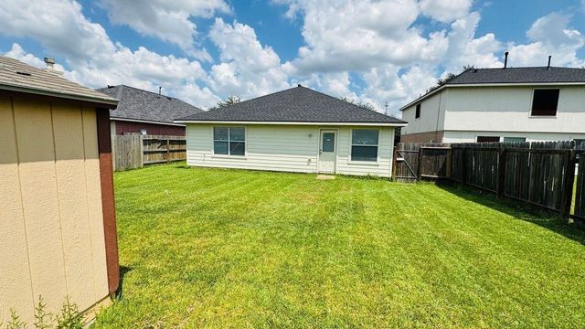 3838 St Simon Manor Drive, Houston, TX 77047