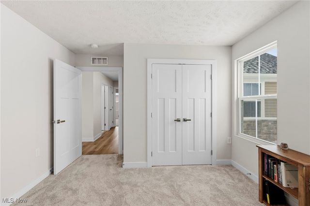 994 Bookman Avenue, Akron, OH 44312