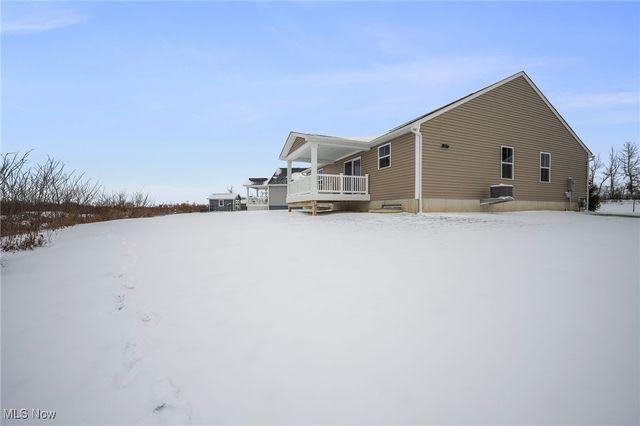 994 Bookman Avenue, Akron, OH 44312