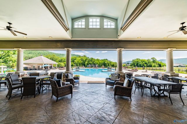 17 Abby Glen Way, Gurley, AL 35748