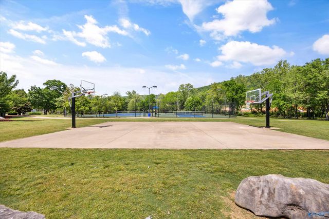 17 Abby Glen Way, Gurley, AL 35748