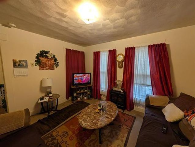 1014 17th Street, Rock Island, IL 61201