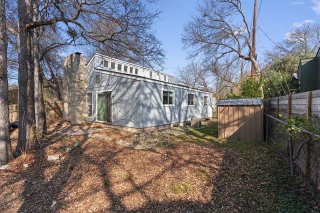 2408 La Casa DR, Austin, TX 78704