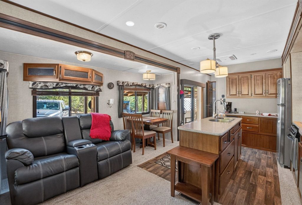 2759 20 Hwy, Colville, WA 99114 photo 4