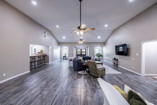 3902 Southdown Mandalay Road, Houma, LA 70360