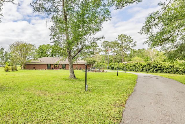 3902 Southdown Mandalay Road, Houma, LA 70360