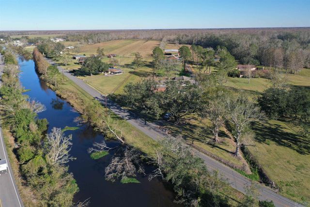 3902 Southdown Mandalay Road, Houma, LA 70360