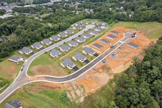 15 RIVER OAK DR, Staunton, VA 24401