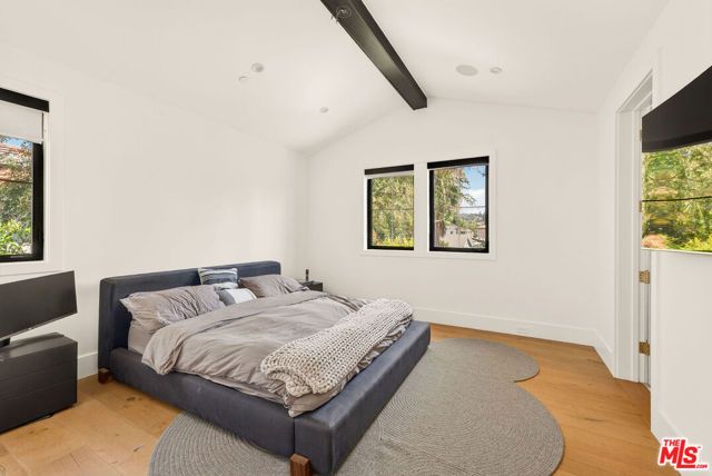 14713 Huston Street, Los Angeles, CA 91403