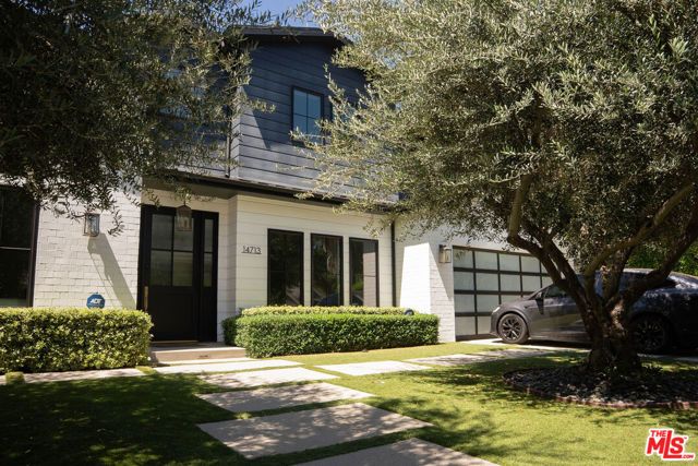 14713 Huston Street, Los Angeles, CA 91403
