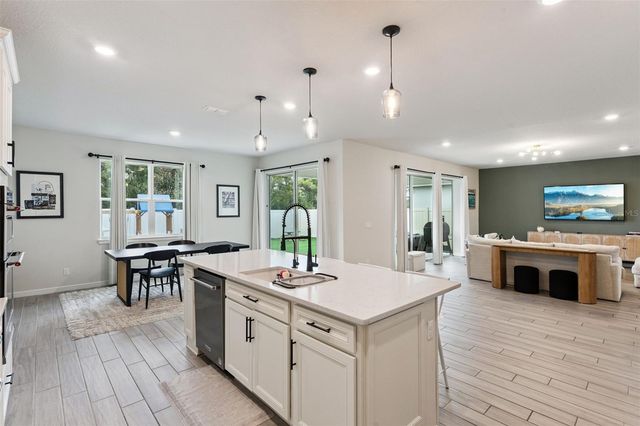 5664 OAK KNOLL DRIVE, St Cloud, FL 34771