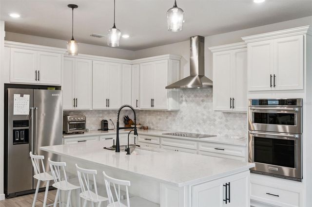 5664 OAK KNOLL DRIVE, St Cloud, FL 34771