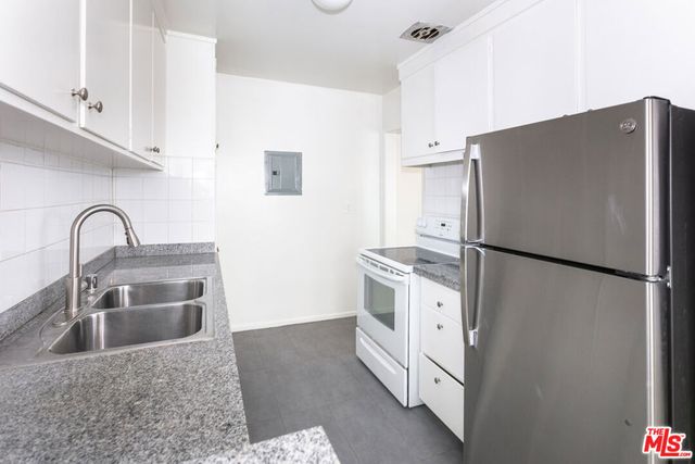 1010 S Bedford Street, Los Angeles, CA 90035