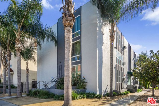 1010 S Bedford Street, Los Angeles, CA 90035