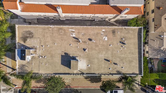 1010 S Bedford Street, Los Angeles, CA 90035