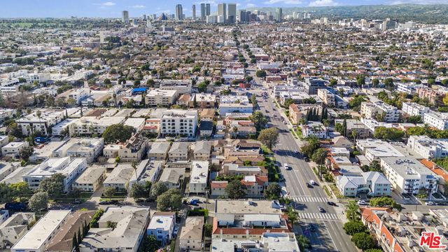 1010 S Bedford Street, Los Angeles, CA 90035