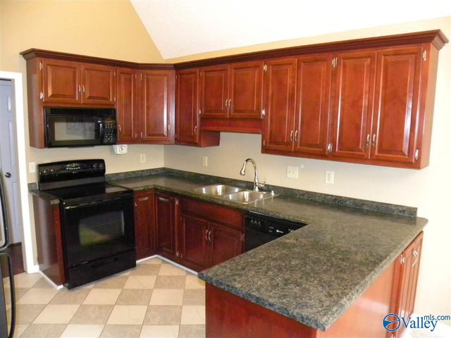 102 Pam Circle, Madison, AL 35758