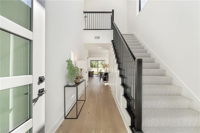 9701 Jupiter Street, Lenexa, KS 66219