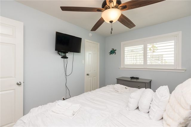 14802 Windward Dr 117, Corpus Christi, TX 78418