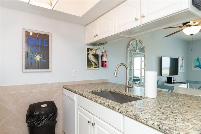 14802 Windward Dr 117, Corpus Christi, TX 78418