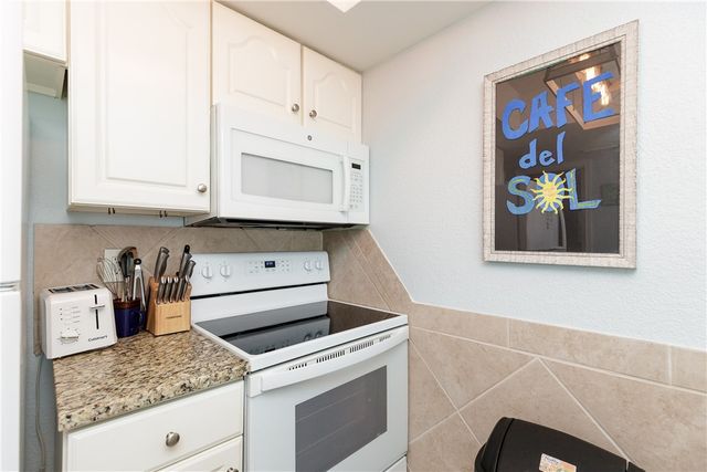 14802 Windward Dr 117, Corpus Christi, TX 78418