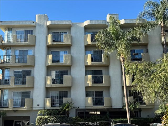 1817 Selby Ave 205, Los Angeles, CA 90025