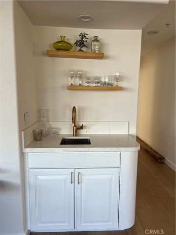 1817 Selby Ave 205, Los Angeles, CA 90025