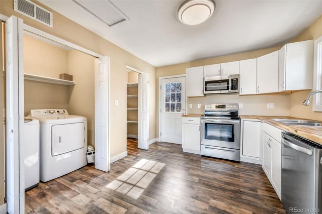 1051 Montrose Avenue, Colorado Springs, CO 80905