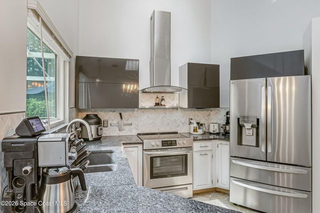 1934 Glen Meadows Circle, Melbourne, FL 32935