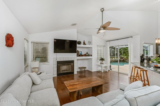 1934 Glen Meadows Circle, Melbourne, FL 32935