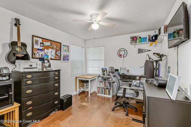 1934 Glen Meadows Circle, Melbourne, FL 32935