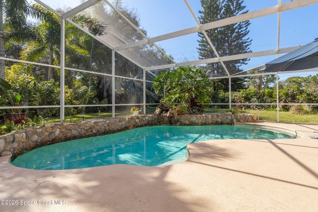 1934 Glen Meadows Circle, Melbourne, FL 32935