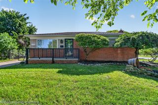 32008 Bunert Road, Warren, MI 48088