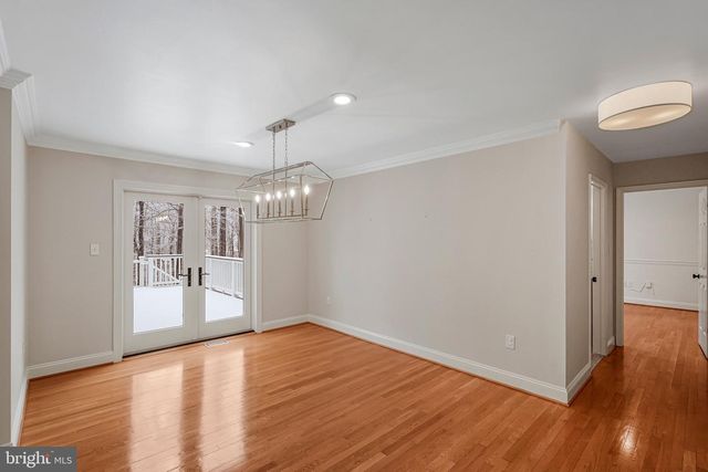 6800 JEREMIAH CT, Fairfax Station, VA 22039